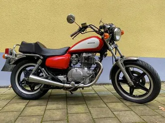 schnäppchen: motorrad honda cm 400 t, tüv, reifen neu, chopper