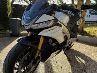 aprilia tuono v4 factory urgent