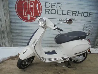 vespa primavera 50 4 takt iget yacht club
