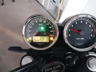 moto guzzi v7 special