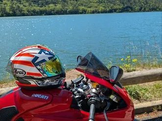 ducati panigale v4 full équipée comme une v4s