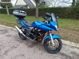 kawasaki zr7 s