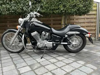 ② honda vt 750 shadow**34kw **spirit**16500km***topstaat!!!**