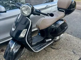 piaggio vespa 250 gts