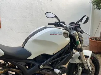 ducati - monster 696+