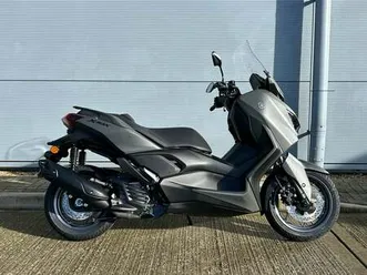 yamaha xmax 125 for sale in newmarket