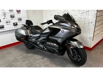 honda gl 1800 goldwing bagger