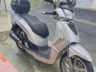 kymco people s 200i