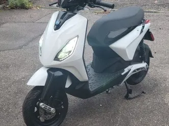 piaggio 1+