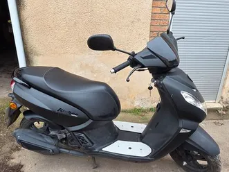 scooter peugeot kisbee (black edition)