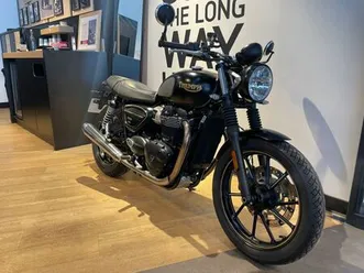 triumph street twin 900 2021 900 cm3 | moto routière | 9 300 km | noir | 78430 louveciennes