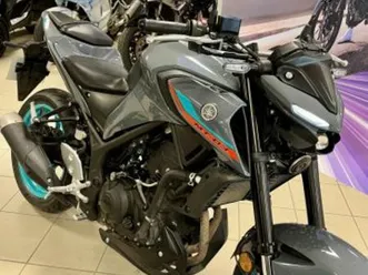 yamaha mt-03 300 2023 320 cm3 | moto roadster | 7 810 km | gris | 56600 lanester