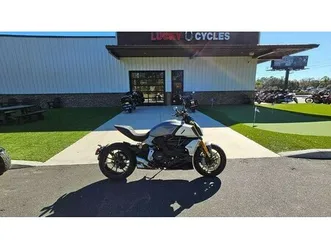 2020 ducati diavel v4