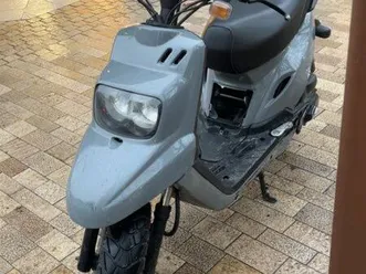 mbk booster naked 2008 – très bon état – prépa soignée – 1640