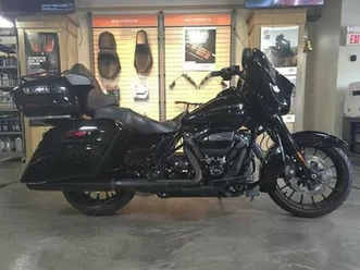 2018 harley-davidson street glide® special