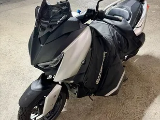 yamaha xmax 300