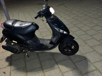 piagio zip 2011 4t 50cc tekoop brom plaat — scooters | piaggio — marktplaats