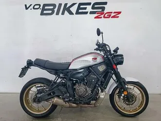yamaha - xsr700