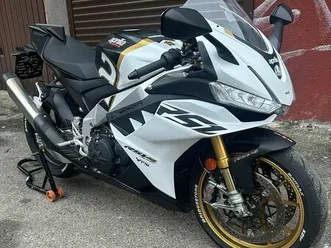 aprilia rsv4 factory 2024(s1000rr, r1, cbr1000rr, zx10,ducati v4,gsxr) sosnowiec