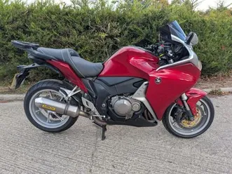 2013 13 honda vfr 1200 f-d red sports tourer vfr1200f v clean new mot hpi clear