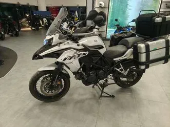 benelli trk 502 x (2020) plná výbava