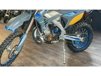 vendo tm moto en 250 es fi 2t (2025) usata a crema (codice 9924978) - moto.it