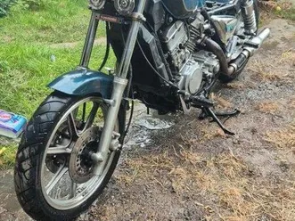 ② kawasaki vn750 1994