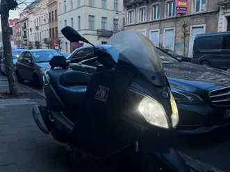 ② sym joymax 125 cc