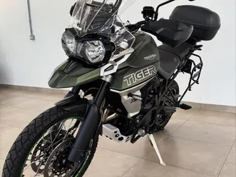 triumph tiger 800 xcx