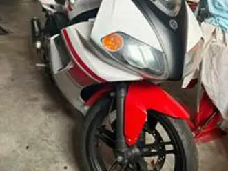 moto yamaha tzr 50