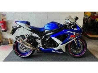 suzuki, gsx-r, 2010, 599 (cc)