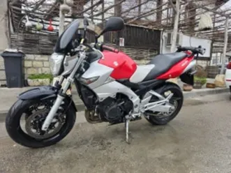 suzuki gsr + подарък