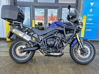 2014 triumph tiger 800abs - 31k miles - top box - arrow exhaust system