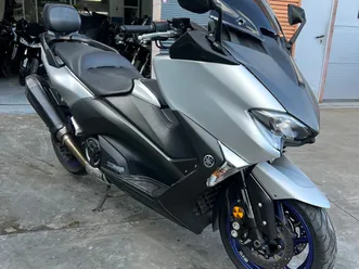 yamaha t-max 530sx akrapovic →