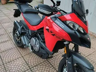 ducati multistrada v2 rosso