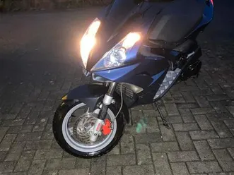 peugeot jetforce 125 ccm roller an bastler - tüv 10/26