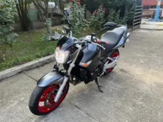 suzuki gsr 600 yoshimura