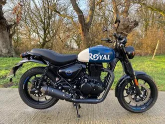 royal enfield hunter 350 e5, 2022, 580 miles, one owner from new, mint condition