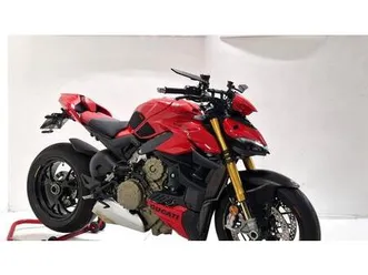 vendo ducati streetfighter v4 s (2023 - 24) usata a como (codice 9925465) - moto.it