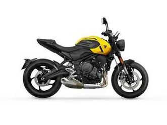 triumph trident 660 geel