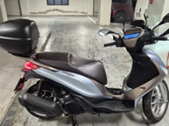 piaggio medley 150