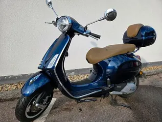 vespa roller primavera 125