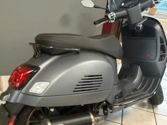 vespa gts 300 - 6300 km mit viel zubehör
