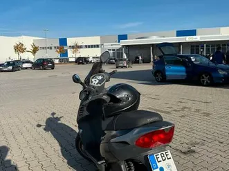 piaggio skipper st 125