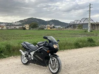 honda vfr 750 r36 estrela