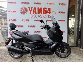 yamaha xmax 300 tech max