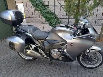 honda vfr 1200