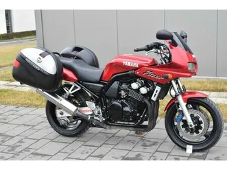 yamaha fzs 600 fazer piękny stan, dodatki, od kobiety, z de *** śrem