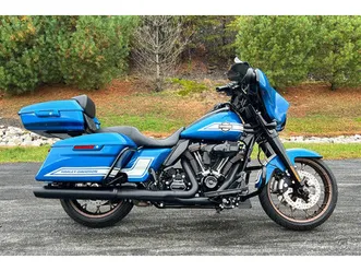 2023 street glide® st