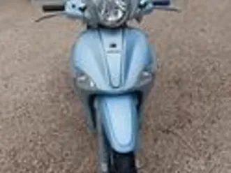 piaggio liberty 200